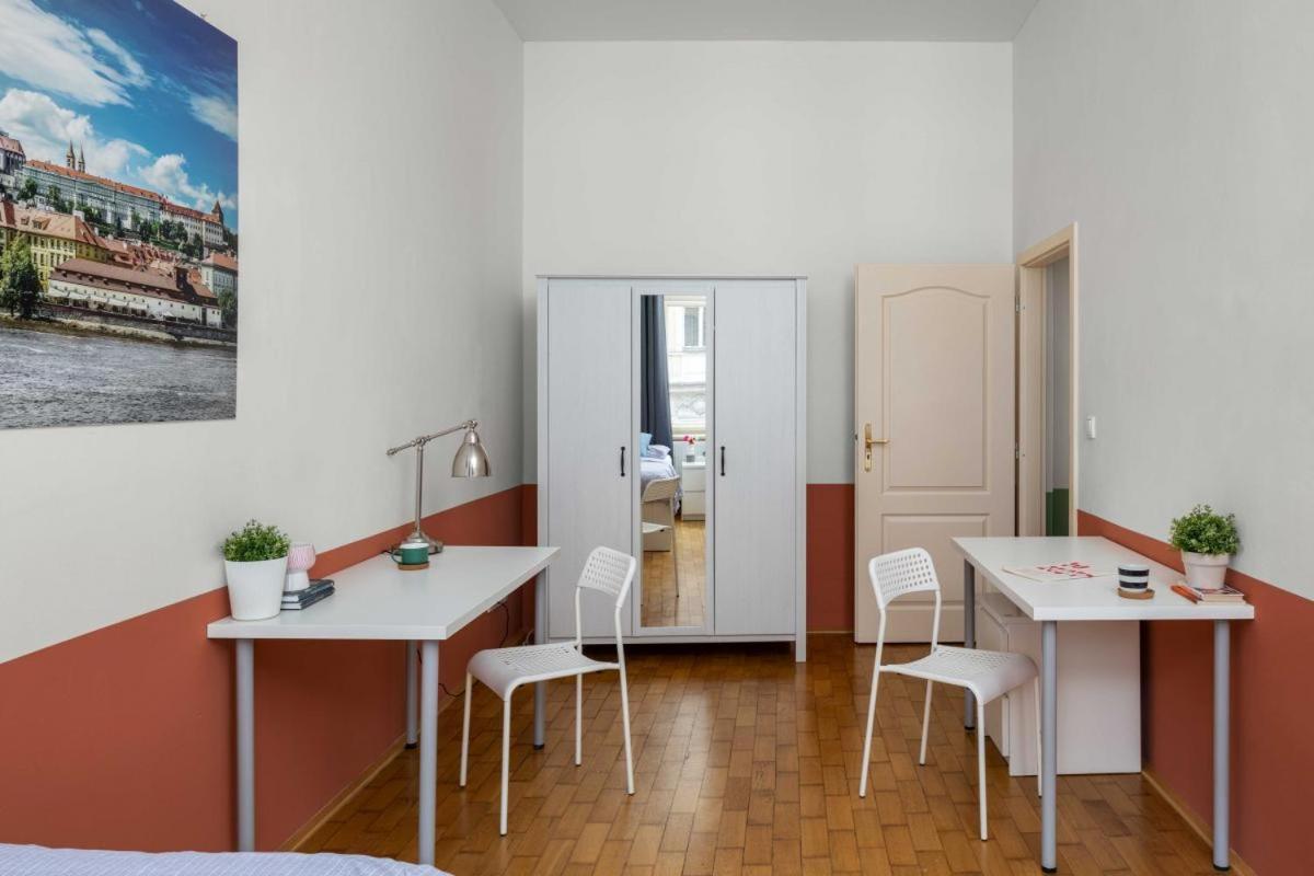 Letna Apartments براغ المظهر الخارجي الصورة