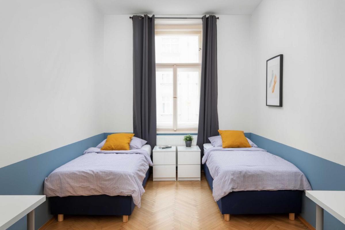 Letna Apartments براغ المظهر الخارجي الصورة
