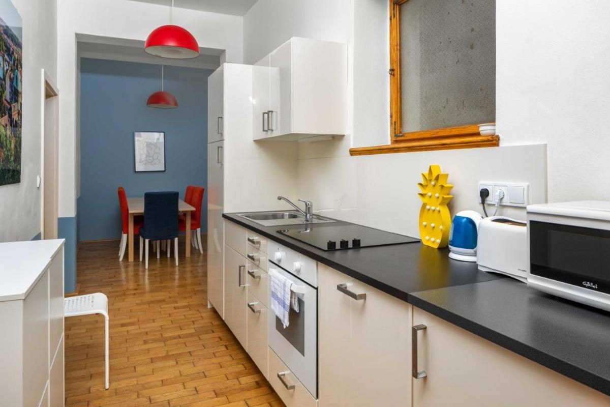 Letna Apartments براغ المظهر الخارجي الصورة