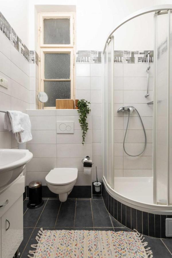Letna Apartments براغ المظهر الخارجي الصورة