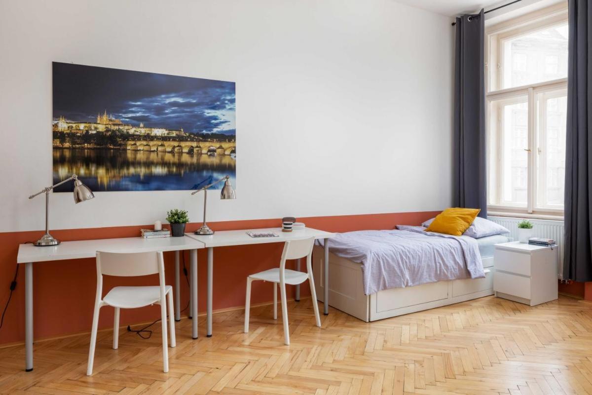 Letna Apartments براغ المظهر الخارجي الصورة