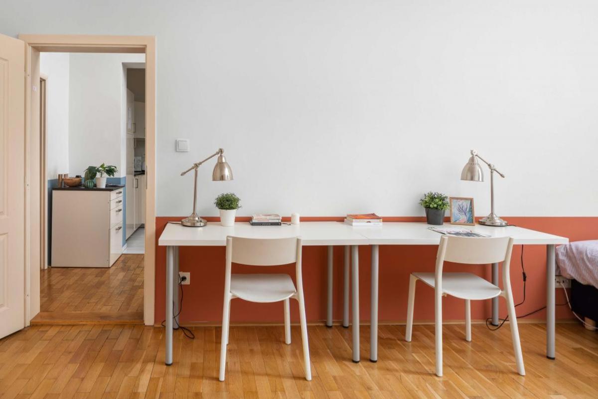Letna Apartments براغ المظهر الخارجي الصورة